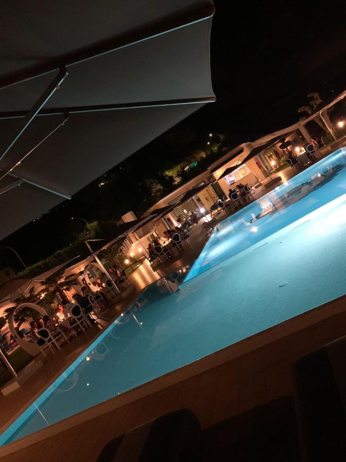 Galia Luxury Resort Пиццо Экстерьер фото